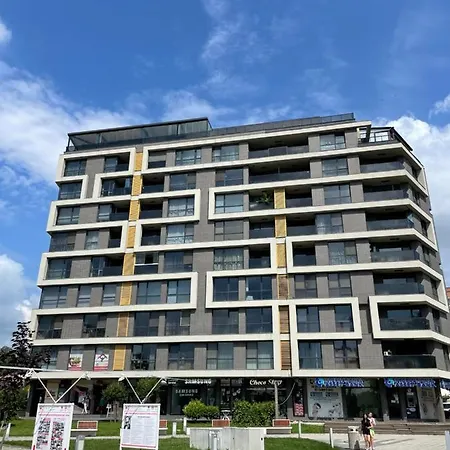 Felicity Super * Burgasz