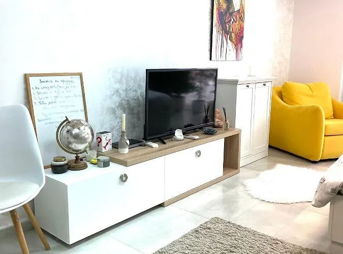 Felicity Super Appartamento *